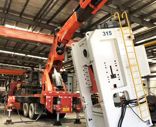 正定县提升工作效率，选择优质折臂吊租赁服务