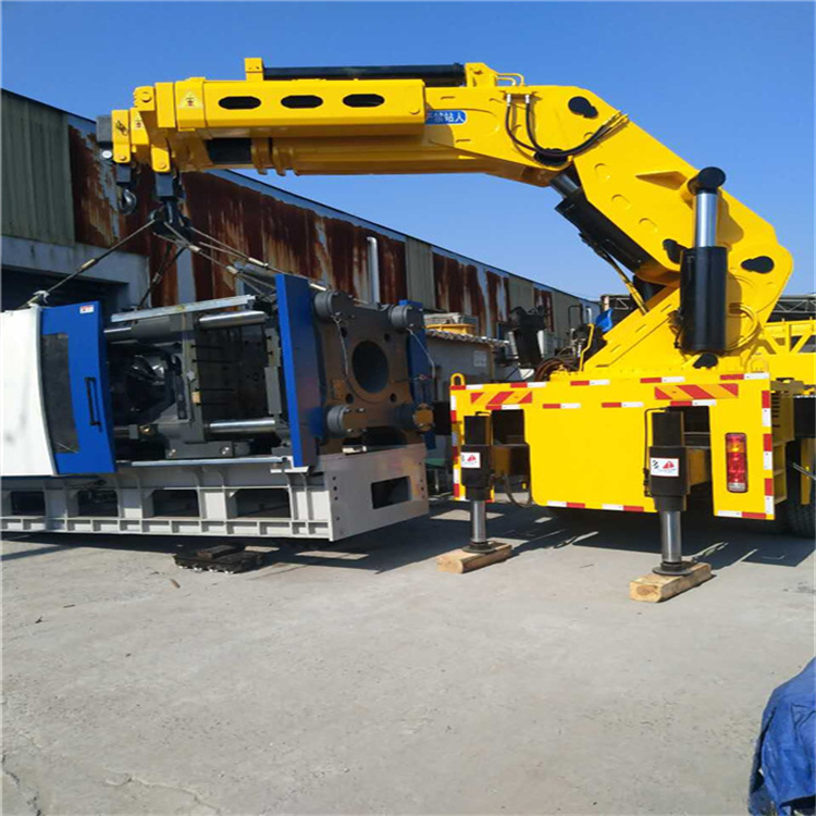 正定县 大吨位折臂吊出租费用解析：一小时租赁多少钱