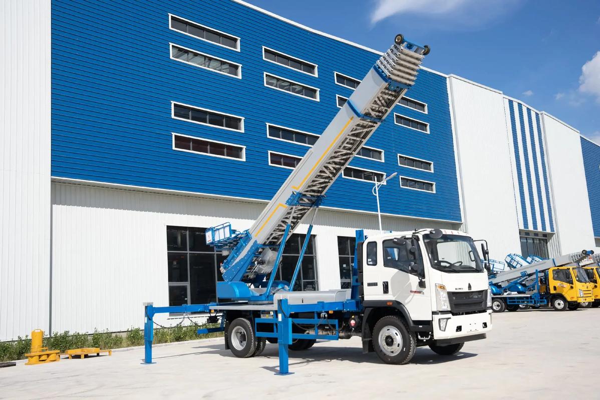 正定县小型云梯车上料车租赁多少钱