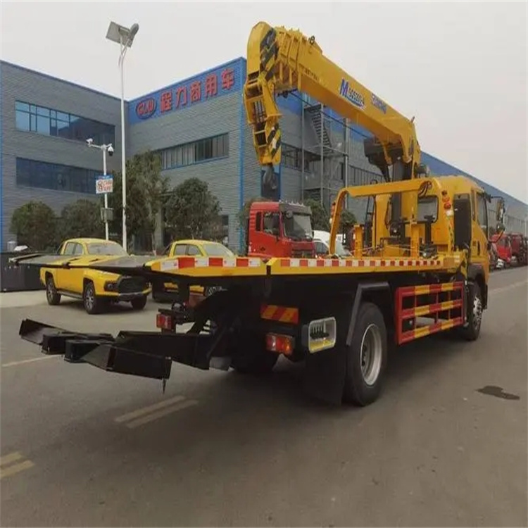 正定县附近小随车吊出租电话，轻松解决搬运烦恼